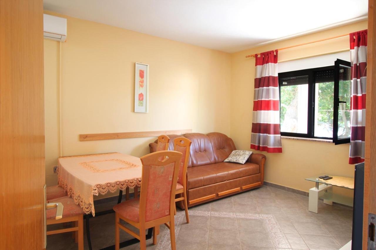 Dubravka Apartment Dinjiška Exterior foto