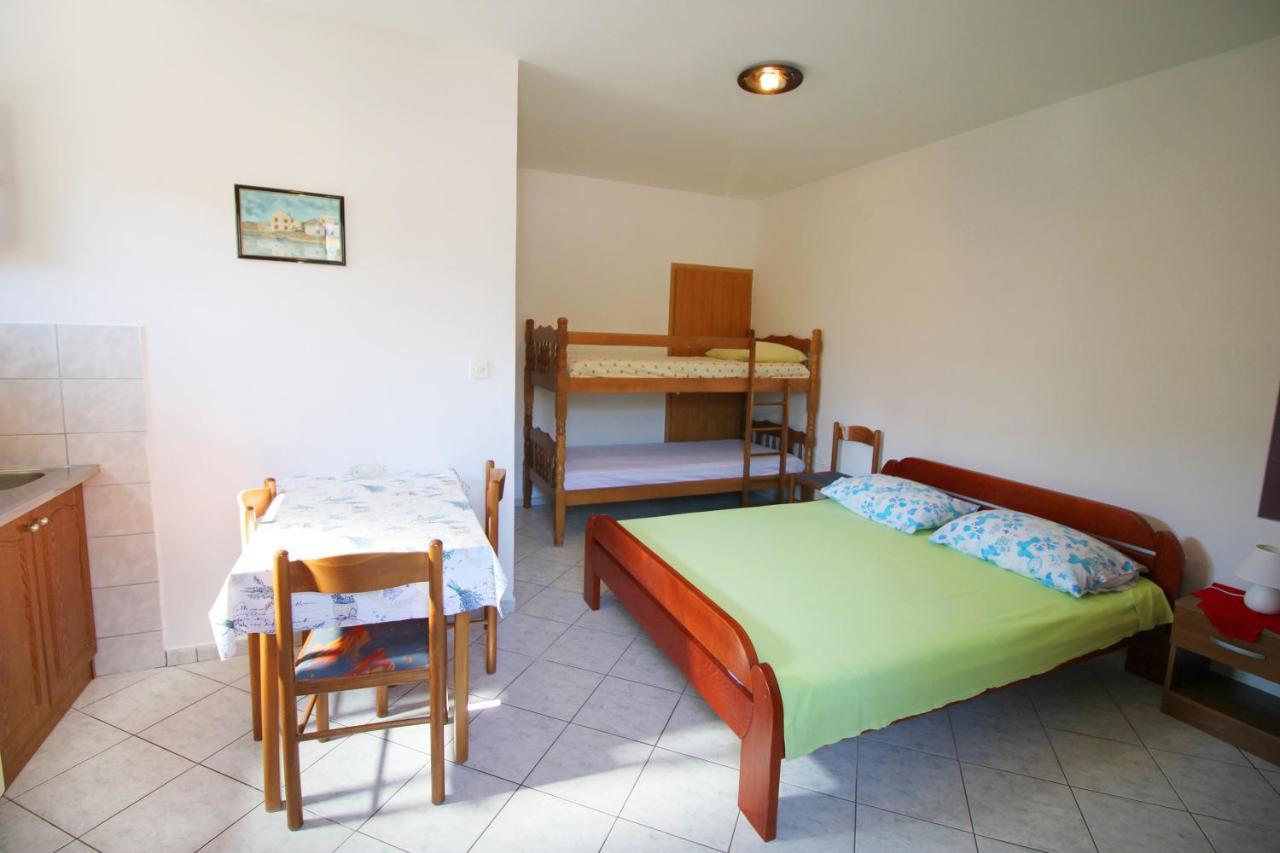 Dubravka Apartment Dinjiška Exterior foto